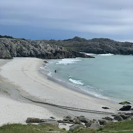 Koselig Hus I Skudeneshavn, Beliggenhet Pa Karmoy